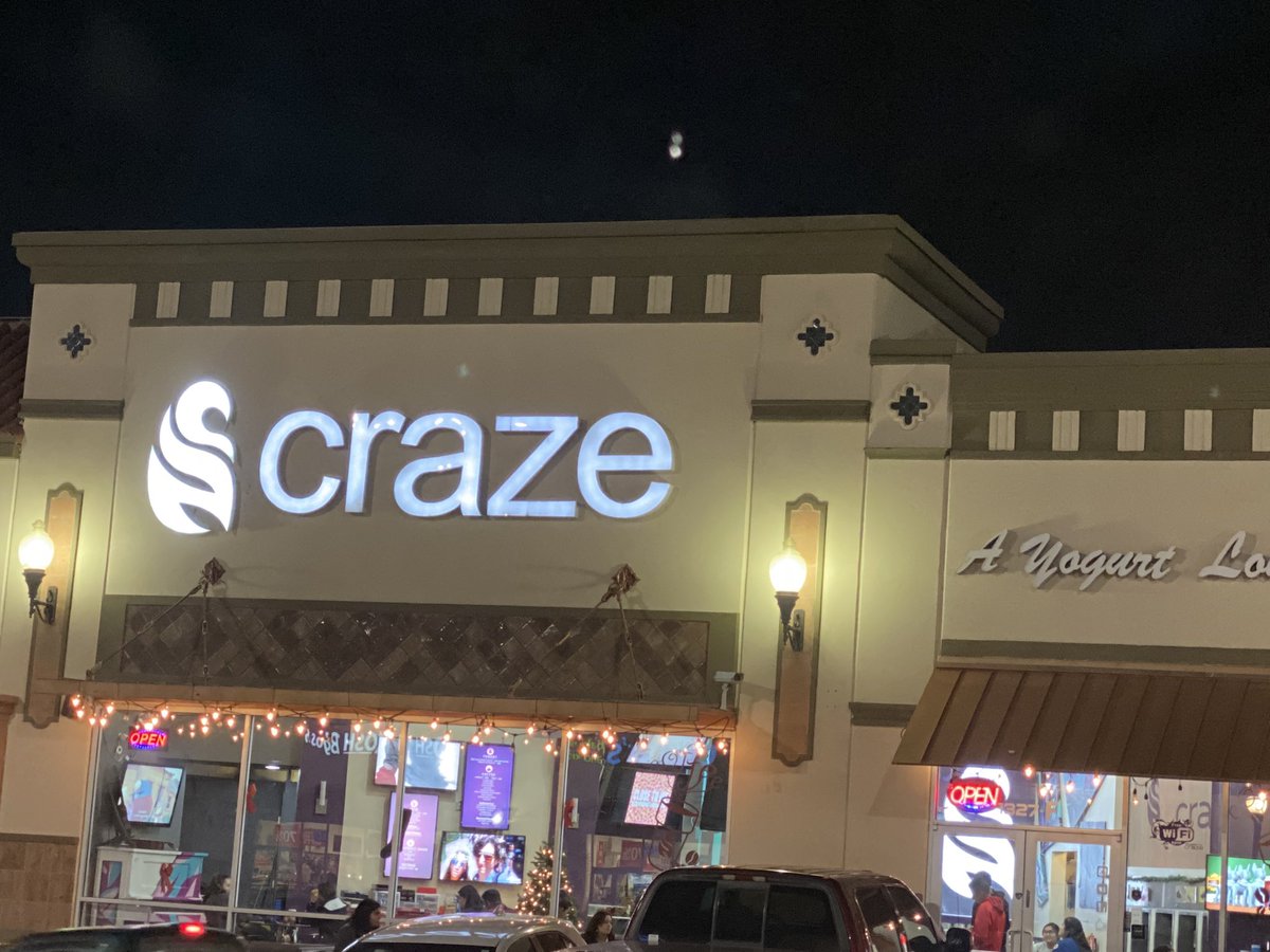 bt79912's tweet photo. Come support Jeff/Silva National Honor Society and grab a yummy treat from Craze tonight until 8pm!! @JSHS_Official https://t.co/kTVqJWwKKl