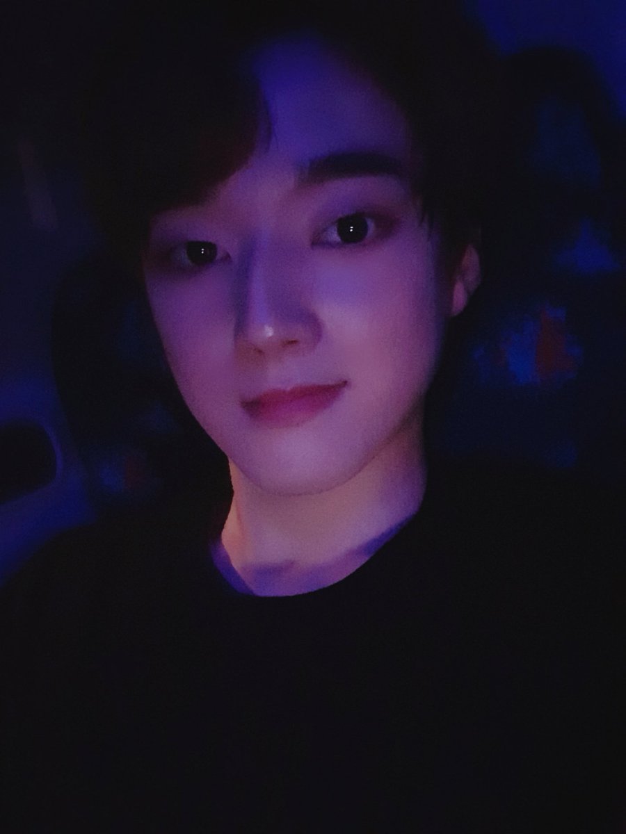 SpectrumTeamTr's tweet photo. @spectrum_0510 Twitter güncellemesi 

[#Eunjun] 

Uzun zaman oldu görünmeyeli. 
Eğer unutursan, ben gelirim. 
Bugün bir patlama yaptım.

#Spectrum #SPECTRUM #EUNJUN #EUNJUN #bugün #Lame #Tuney https://t.co/r7v9rz8Euh
