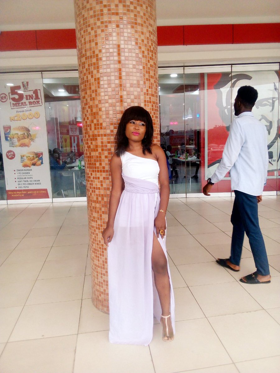 TrishJang's tweet photo. Its been years since i last posted here.
So who is ready to fill me in on things going on here 🤣🤣
#viral #model #beautyqueen #facialmodel #Joburg https://t.co/UEdx4XZqV3