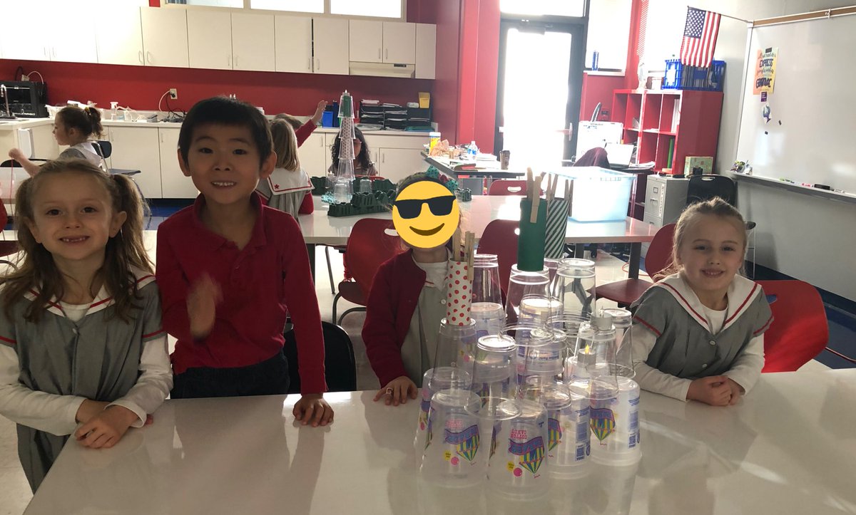 ncooper_edu's tweet image. Can you design and build a Christmas tree with these few items? #collaborate #teamwork #ElemSTEM #STEM #WeAreVizLS