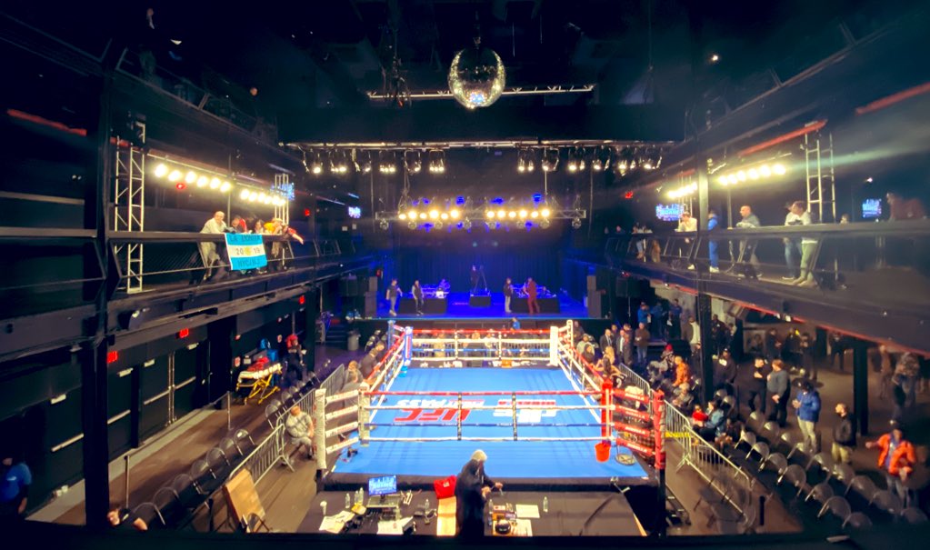 NanuRivero's tweet photo. 🥊 𝗘𝘀𝘁𝗲𝗰𝗵𝗲 𝘃𝘀 𝗠𝗰𝗚𝗲𝗲 
⠀
🏆 Título Super Ligero FIB / IBF Super Light Weight Title

📍 @Terminal5NYC, EE.UU.
#boxeo #boxing #boxeofemenino #femaleboxing #EstecheMcGee https://t.co/MoUhCnRevP