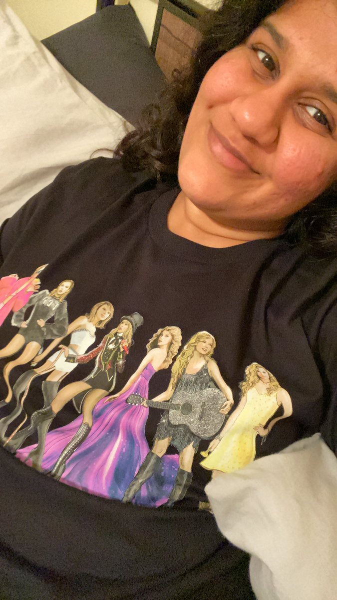 worstin10tions's tweet image. It’s finally here!!! @taylorswift13 #13yearsoftaylorswift