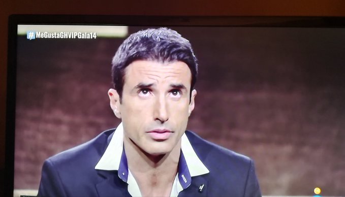 BDolcefarniente's tweet photo. ¿Con quién vas?

RT Gianmarco, por fin alguien sincero y entregado 
❤️ Hugo, el amor no se va así como así
#megustaghvipgala13 #megustaghvip #MeGustaGHVIP6D https://t.co/J351KQ2HTB