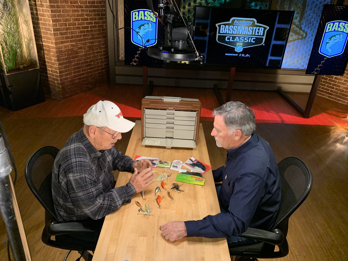 jpbodiak's tweet photo. The 1st ever winner of the Classic, Bobby Murray (1971) shared some stories with Tommy Sanders today at the @bassmaster studios! https://t.co/vFC2fpxOuH