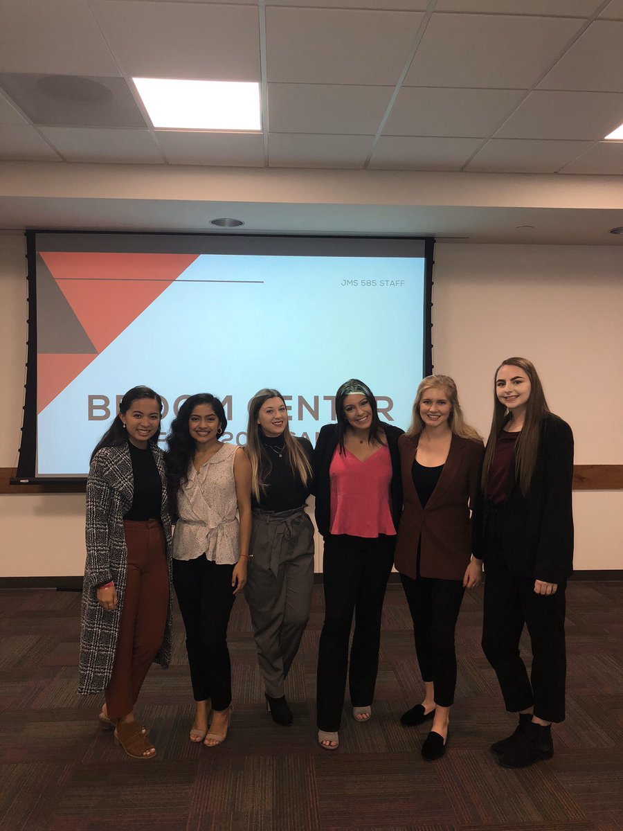 Chel_chanel's tweet photo. Supporting @SDSU_JMS 585 tonight with their presentation on the Broom Center campaign. They CRUSHED it! Few more months and this will be us #broomcenter #GlenBroom #FutureofPR #pushingtheprofession https://t.co/JCpLeCnuTB