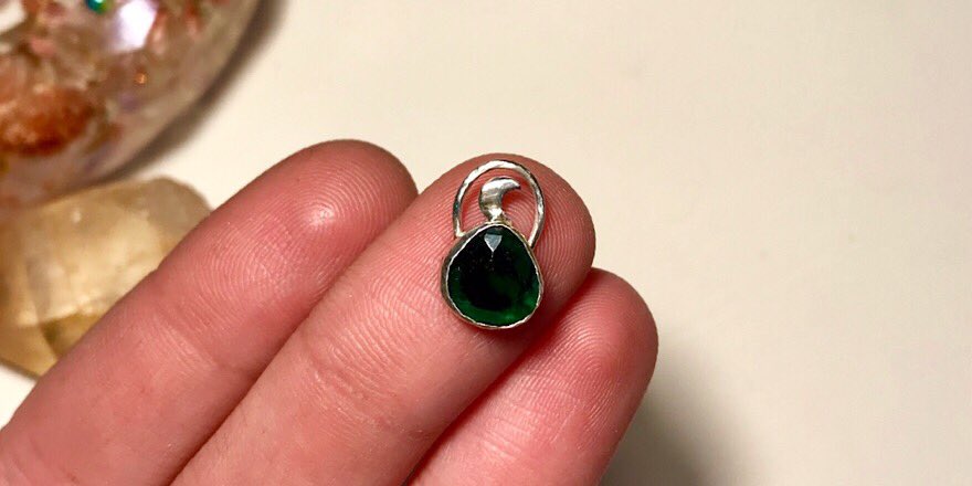 kimskrystalshop's tweet image. Mini green tourmaline pendant topped with a hand cut crescent moon 🌙