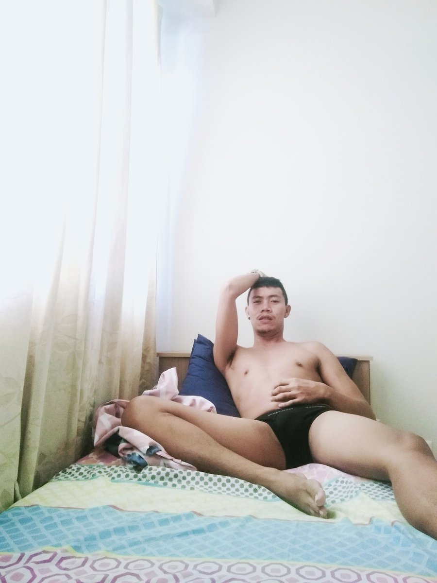 Dj21347304's tweet photo. I need someone🇵🇭🇵🇭
#hardFaces https://t.co/15LvDWni9X
