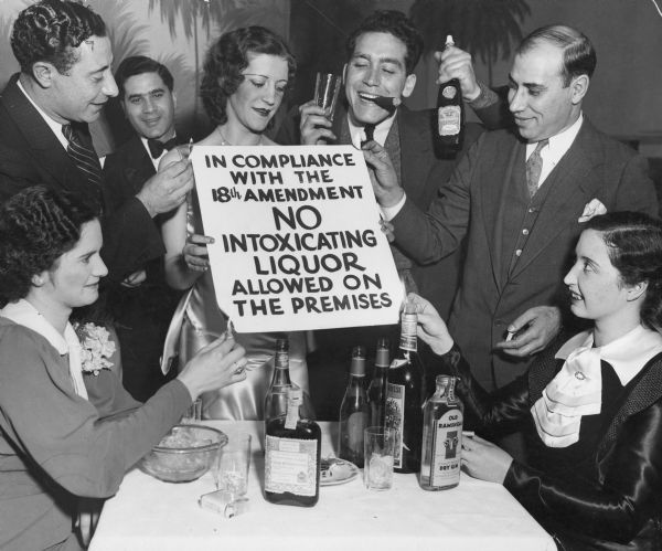 WisHistory's tweet photo. On this day in 1933, 21st Amendment ratified &amp; national prohibition ended. Prohibition became federal law Jan. 29, 1919, with ratification of 18th Amendment, which prohibited sale, manufacture, or transportation of intoxicating liquor starting in 1920. WHI 9426 #wisconsinhistory https://t.co/Iun5x3GUWR
