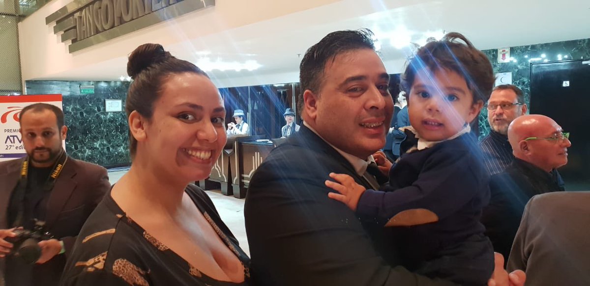 AttemMatias's tweet photo. Anoche participe en los #PremiosATVC , para muchos perdí en mi terna. Pero la realidad es que YO GANÉ! Compartir la ceremonia con mi familia es el mejor premio que puedo tener. Gracias @ATVC_ por hacer cada año una velada maravillosa. @TangoPorteno sigue siendo el lugar ideal! https://t.co/kpWsjaFH4y