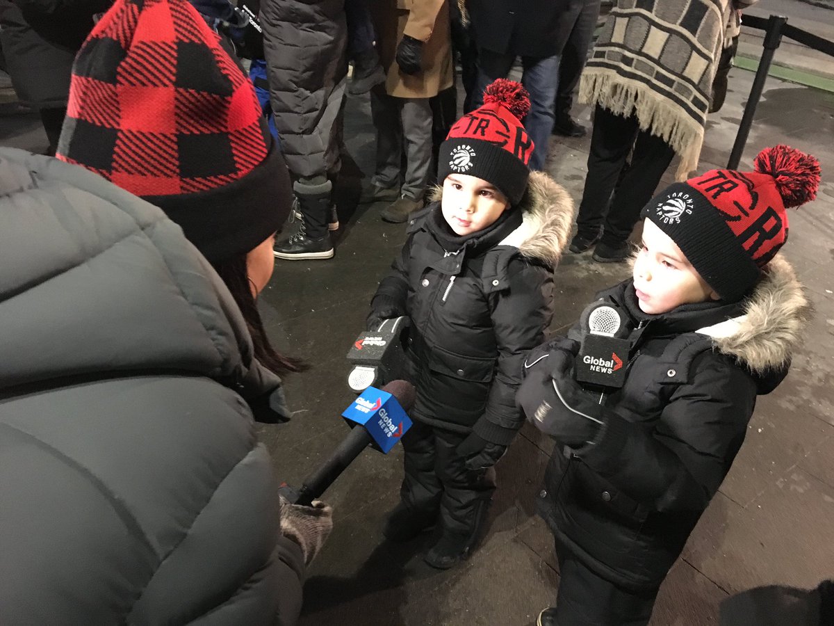 ericavella's tweet photo. Such a wonderful night at #toydrivelive chatting with young ones.
Inspiring to see all the children donating to those in need. You can continue to donate unwrapped toys to Toronto fire station or make a monetary donation here: https://t.co/jOdB2IytUd https://t.co/h0C5xypqpf