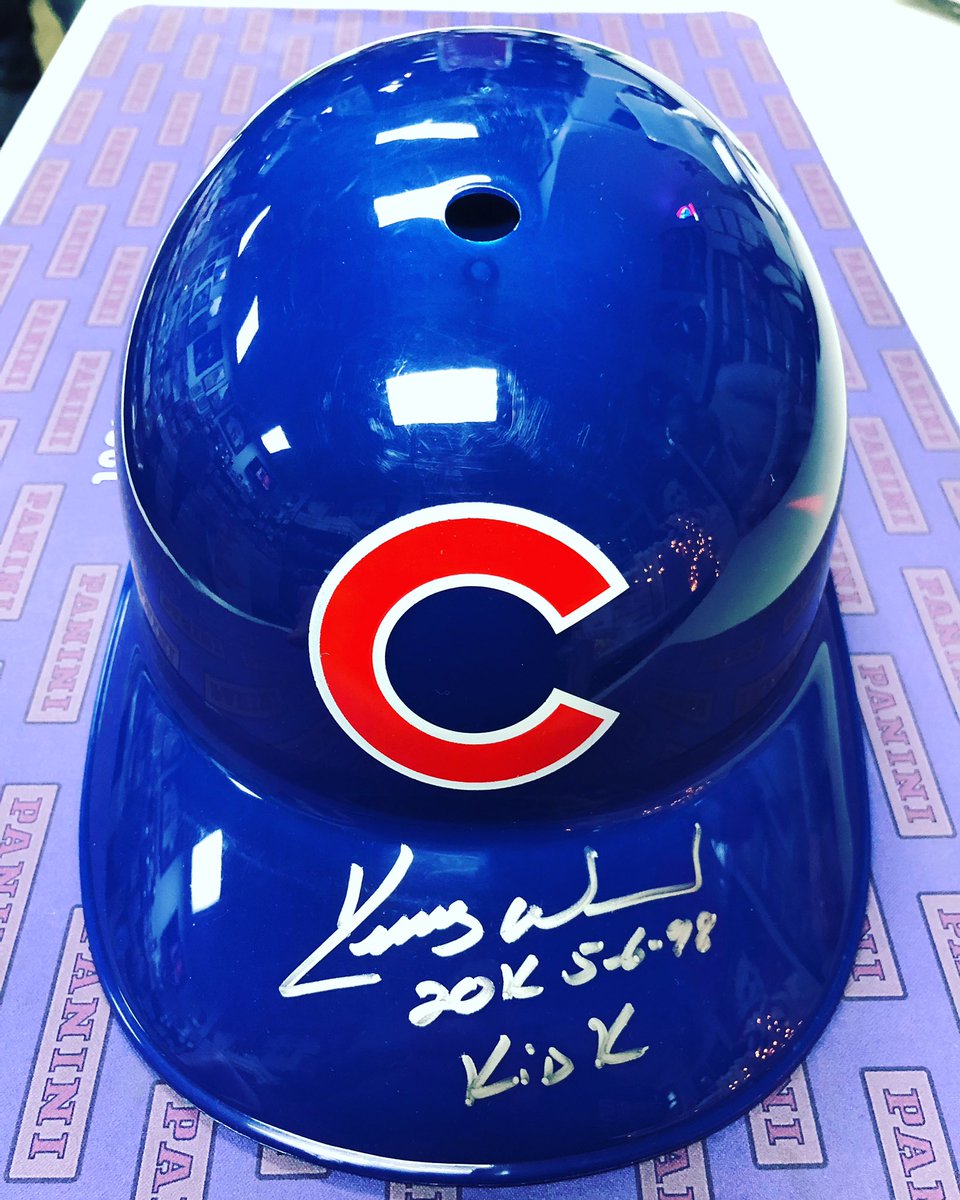 bricksandivysc's tweet photo. 🎄🎅Our 12 Days of Christmas Sale: Day 5 is here! FREE shipping on all orders over $100. 🎅🎄

Friday’s Deal: Kerry Wood autographed and inscribed souvenir helmet with JSA authentication.  Regular price $79.99 - Sale price $49.99

https://t.co/3UbJBaslZp https://t.co/iIC9QVkl9d