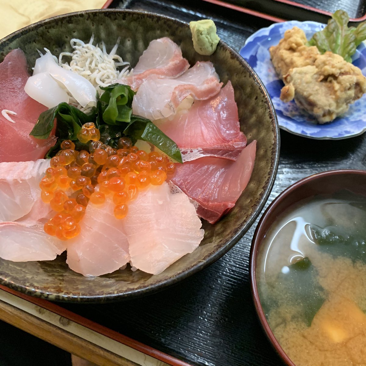 柴山 5月はお休み 海鮮丼 ダイエットシバブンズ ダイエット仲間募集 ダイエット飯 豊浜魚ひろば