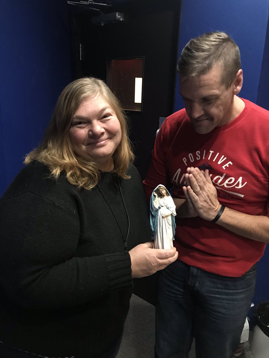 itsjustkevy's tweet photo. Earlier today #MagnificatMary spent some quality time with @MrKenEastwood and @LGilly1971 at @CJBK 
We had a great convo regarding #MakeADVENTGreatAgain 

https://t.co/5aSbX972qh https://t.co/uC7AGvs20x