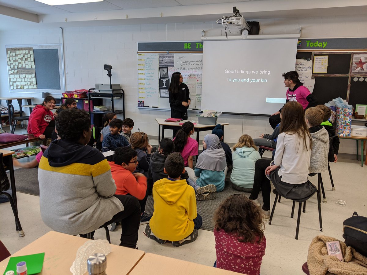ldhmrlind's tweet photo. Our leaders and grade sixes met up again today to wrap gifts and rehearse Christmas songs... they will deliver their gifts to residents of @Revera_Inc Barrhaven next week! https://t.co/m1Jy1rNrfy
