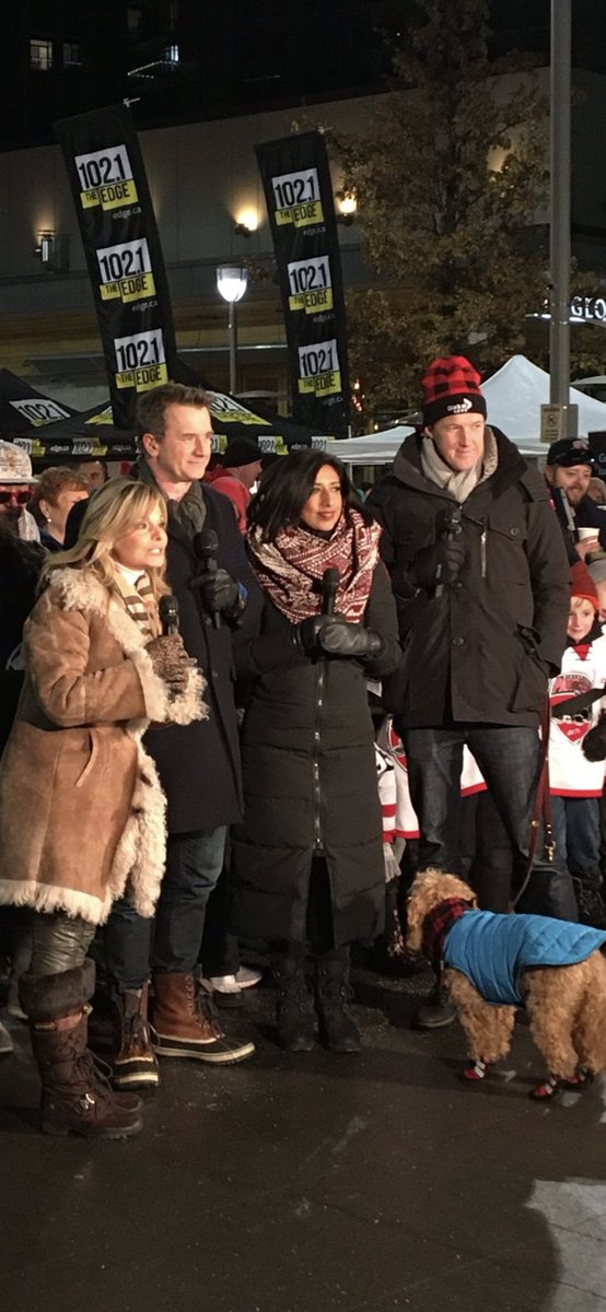 FarahNasser's tweet photo. A huge thank you to all our incredible viewers, colleagues and the @Toronto_Fire for another successful @globalnewsto #ToyDriveLive. Truly the best way to kick off the season by giving back. ♥️🙏🏽 #10years https://t.co/bkLDMxc2vE