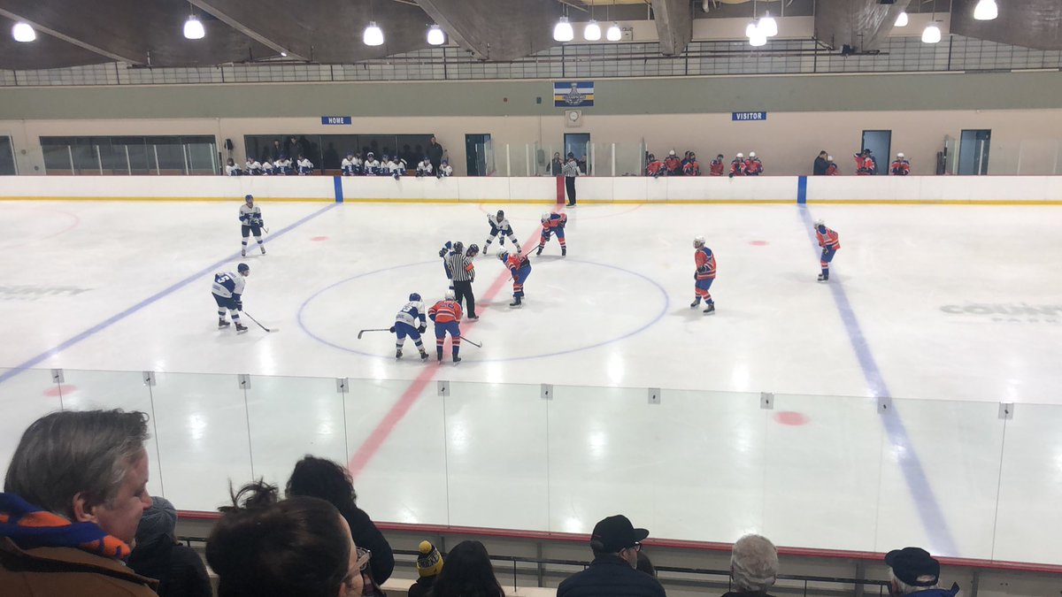 Out supporting the hockey team. Let’s go #HOUNDS