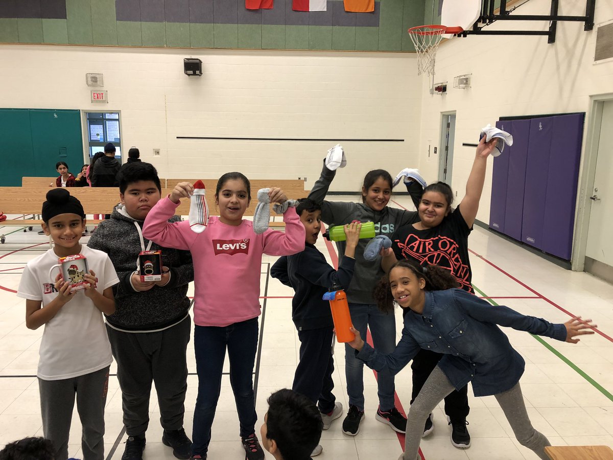 GreenTreeline's tweet photo. Tomorrow @TreelinePDSB is hosting our first ever Water Walk in honour of the #WaterWarrior Nokomis Josephine Mandamin. We are recognizing Josephine’s commitment to promoting and protecting our invaluable &amp; vulnerable local waterways. #waterislife #legacy #activism @PDSB_eco https://t.co/agBHC7vNfm