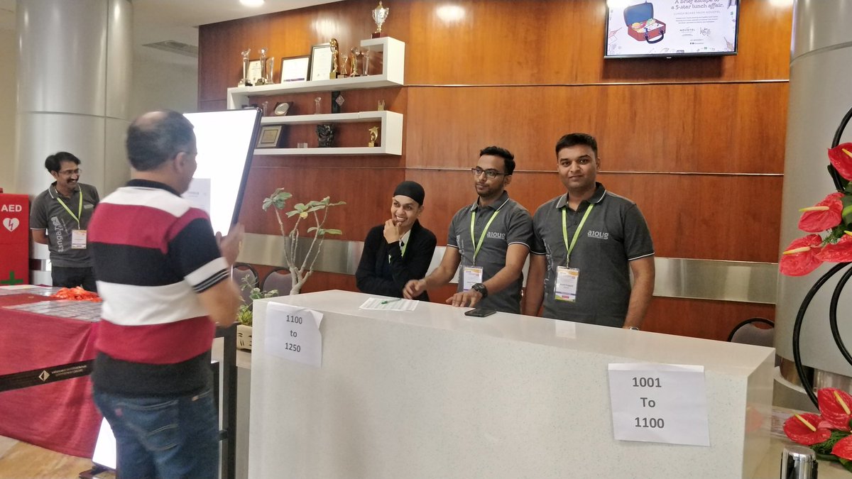 vinayrajj's tweet image. #Sangam19 #OracleFestival #AIOUG #ORACLE #happylearning #meetingofminds #oraclecloud
@AIOUG @aioug_hyderabad @aioug_mumbai @groundbreakers @Oracle @oracleugs @Oracle_India @aioug_vizag @aioug_bengaluru @aioug_bengaluru @aioug_pune @aioug_NorthIn