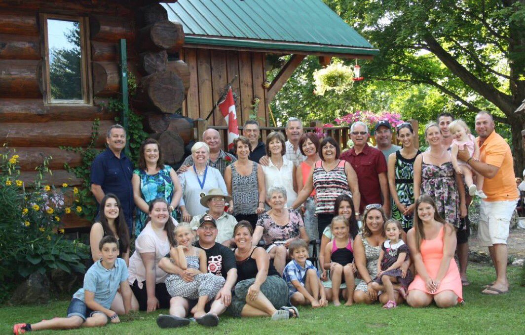 LarryMillerMP's tweet photo. 1 year ago today our family lost dad But we still have our memories &amp; of course family @LindaDeans1 @allwordsmatter https://t.co/u3bZd3HmHZ