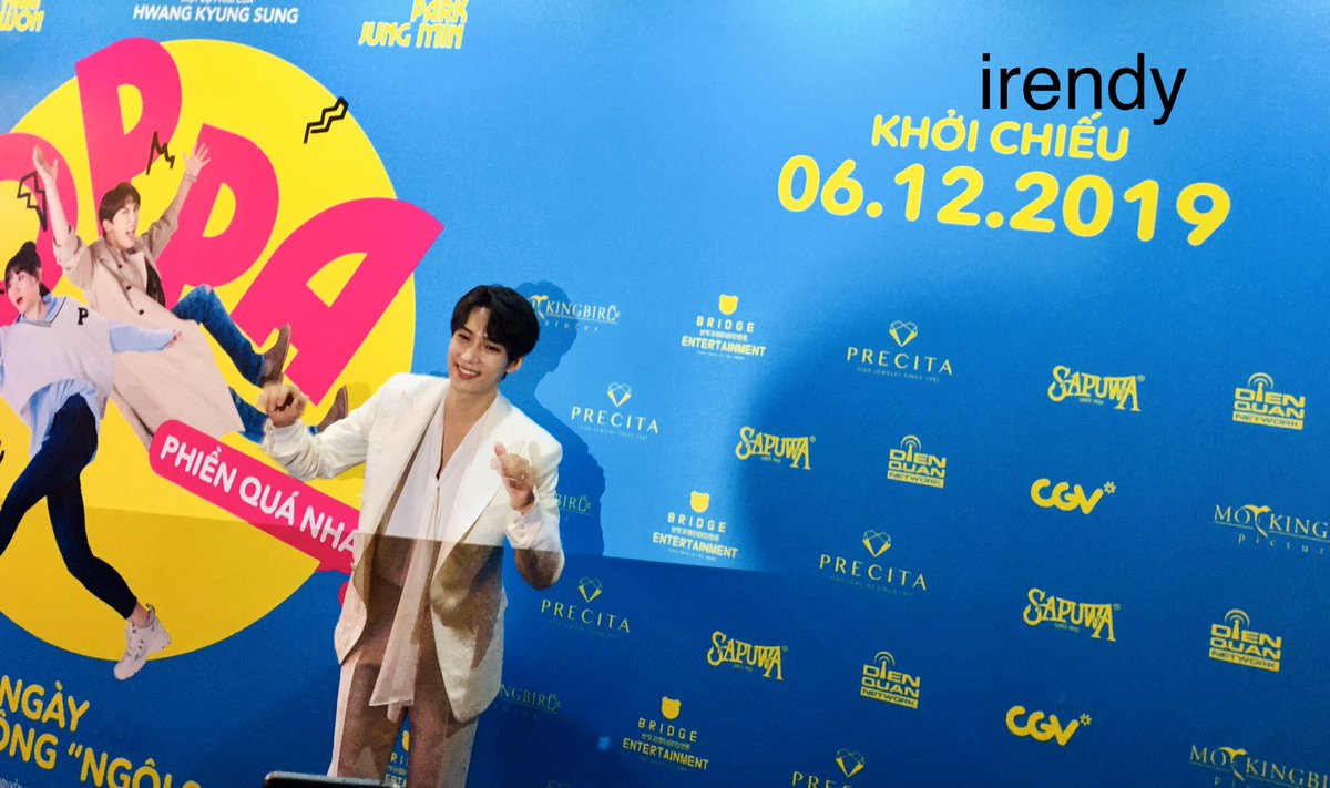 irendy_tm's tweet photo. Park Jung Min in HCMC for premier show of #Suchanannoyingoppa film. So cute and handsome overload #박정민 https://t.co/NYx39WjQO6