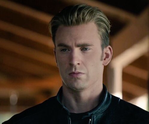 stevenrogersbot's tweet photo. กาสะลอง         VS         ซ้องปีบ

                   Rogers + Ransom 
                                  = 
                 Handsome Rogers 😎 https://t.co/cCk4aP77Vw