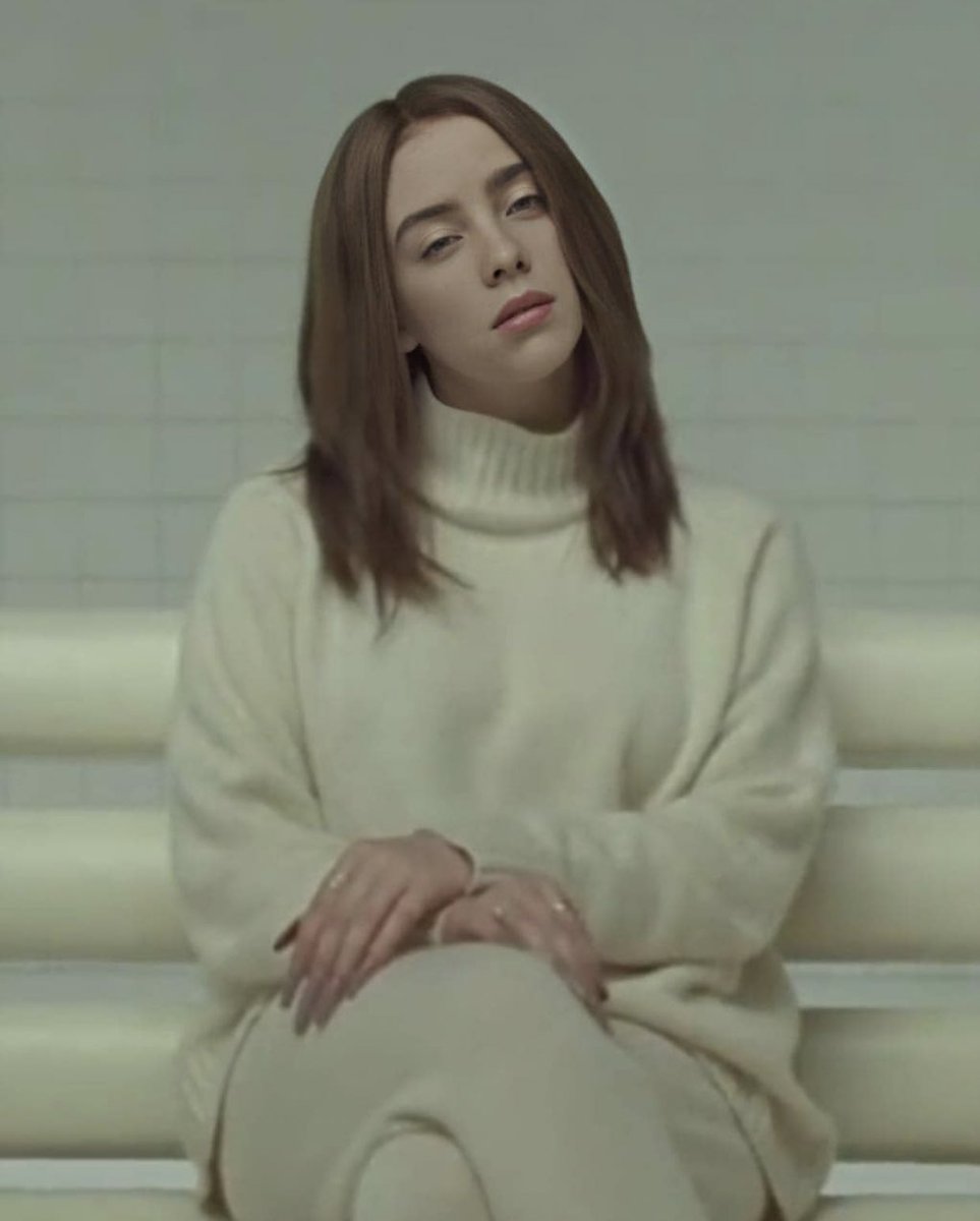 TheInfamousFall's tweet photo. Your mom on Christmas Day when you exclaim that Santa Claus got you the best gift.
#BillieEilishIsOverParty
#XannyMusicVideo
#BillieEilish https://t.co/tJlNB5pV0P