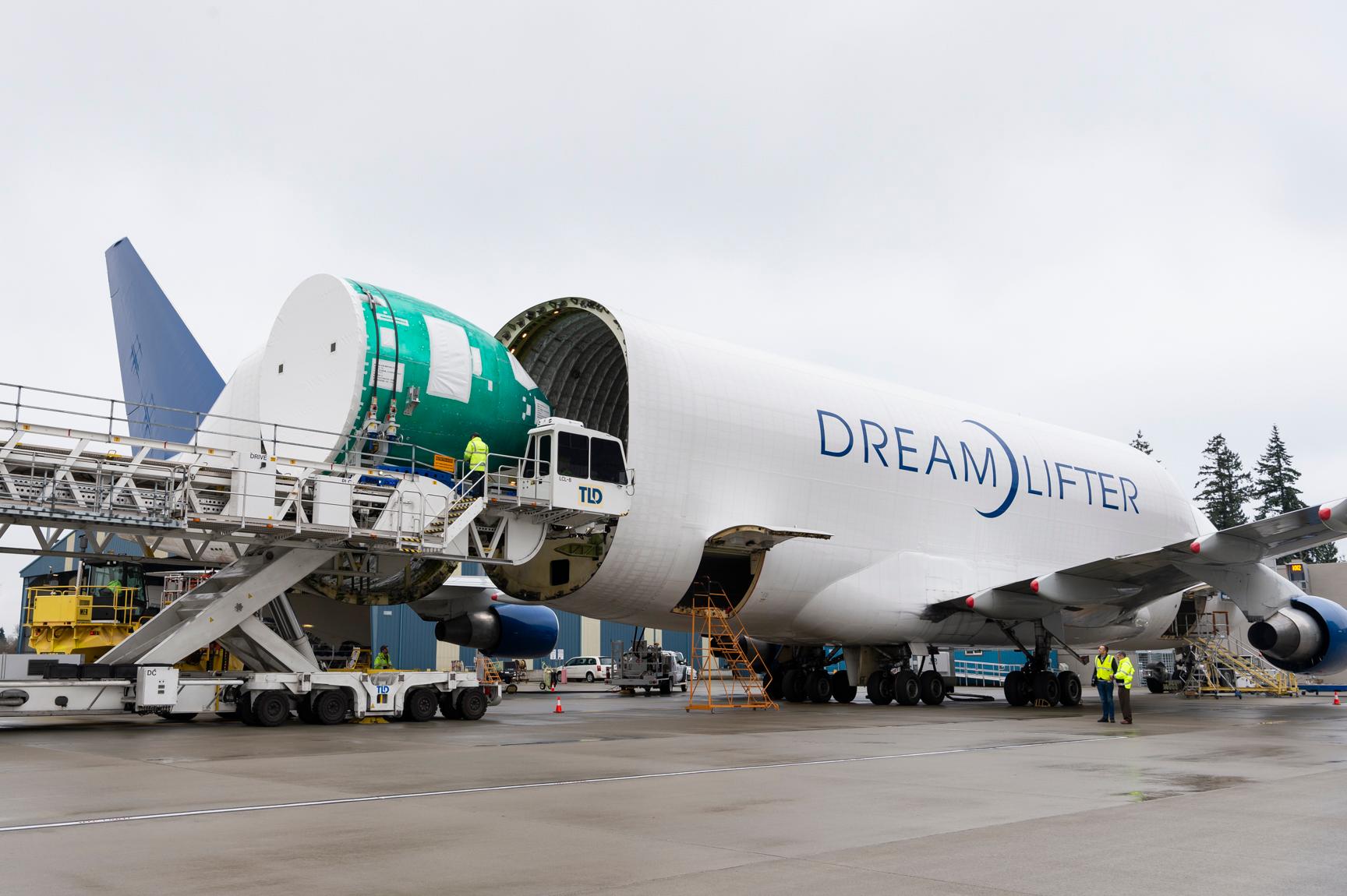5/21着 Boeing747 BIG Model／ドリームライナー JC Wings LH2166A Boeing 747-400LCF Boeing Company Dream