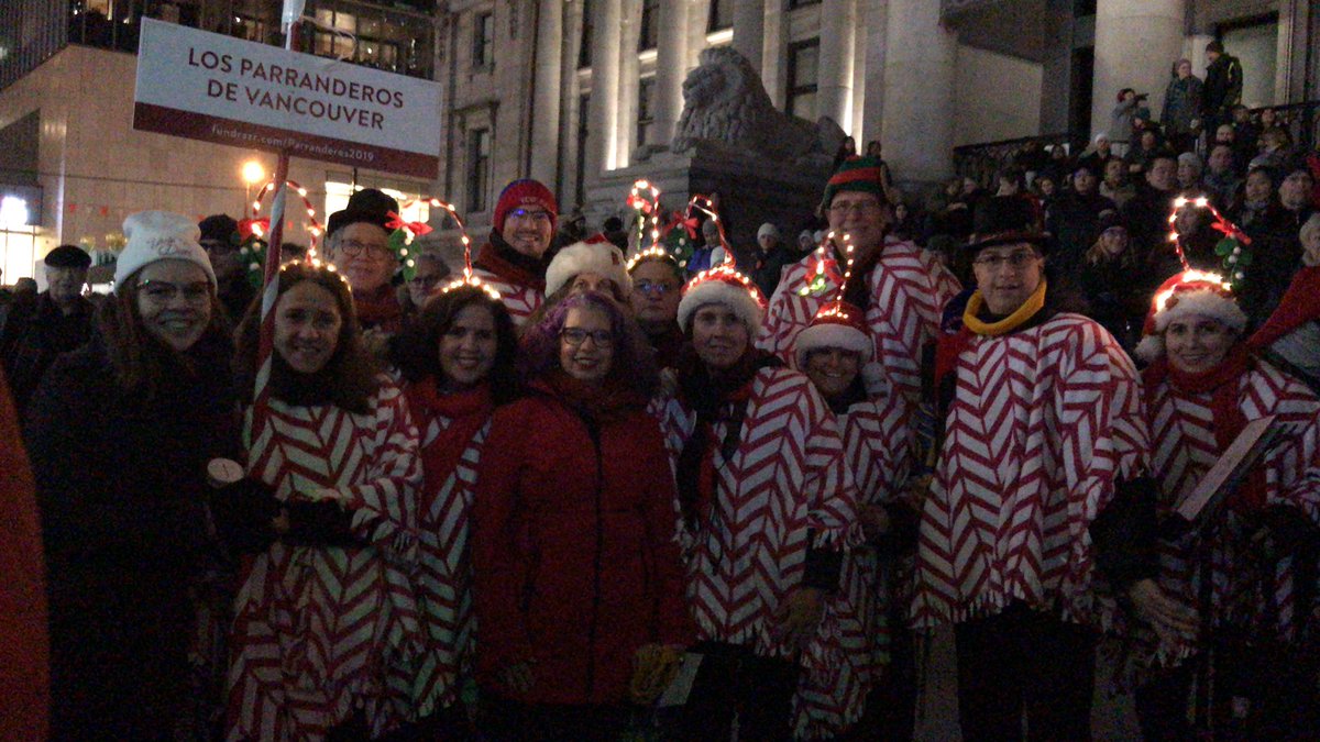 A look at the Los Parranderos De Vancouver group while we wait for the votes to come in..... #YuleDuel2019