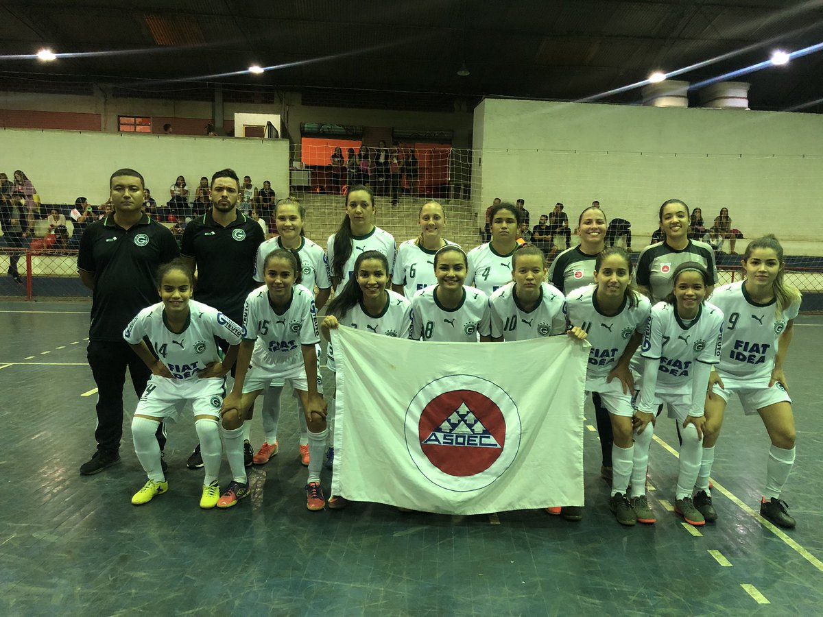 lasarocaiana's tweet photo. Grande passo hoje rumo ao meu 4* Título Goiano Sub 20 Feminino, 1 jogo 8x1 no @AnapolisFCGalo ...!
#tutu8 #deusefiel https://t.co/BJg4Jap4QK