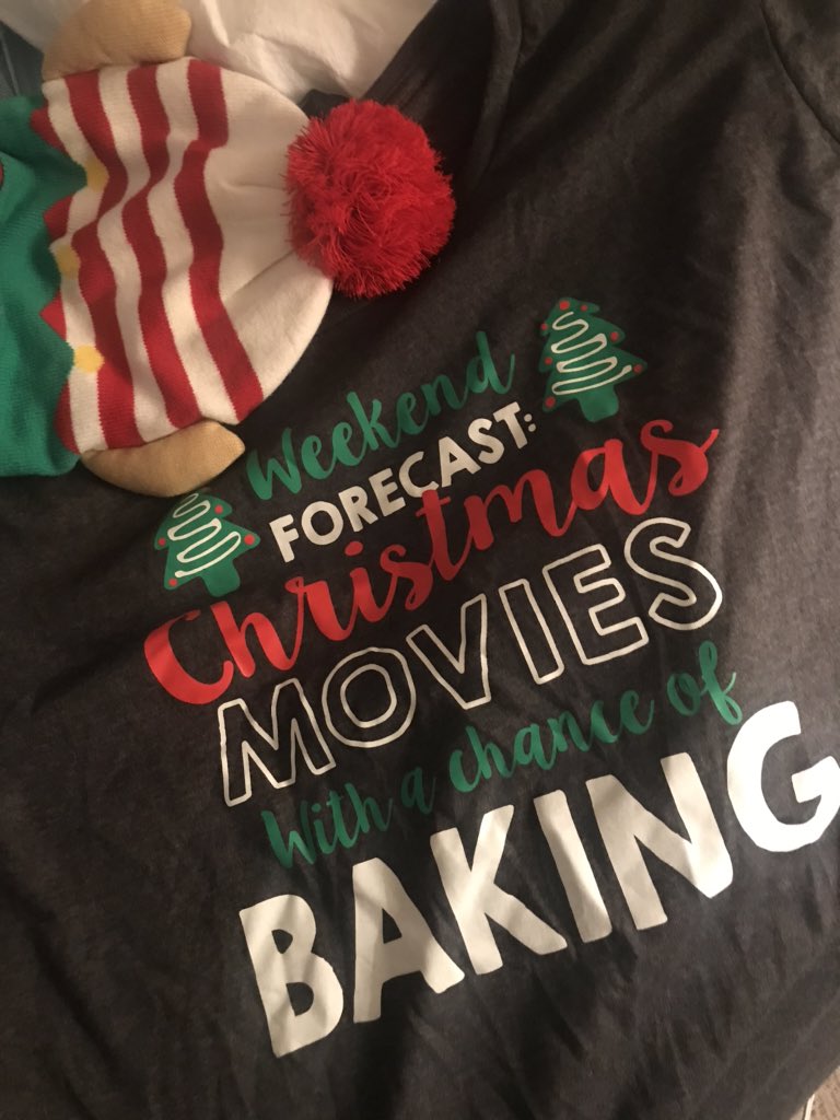 mercicakes's tweet photo. Getting ready for the weekend? Need an easy and delicious #holidaytreat tune into the @hallmarkchannel and @HomeandFamilyTV tomorrow morning at 10am/9am est/cst you are going to love the #coconutsnowballs we will be creating! https://t.co/LmUadpZE0q