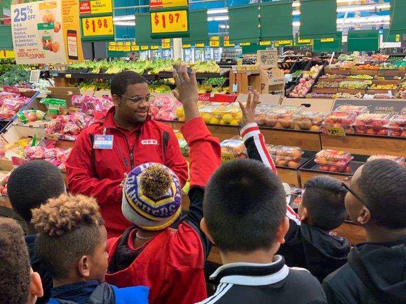 JenardGrossES's tweet image. Our ATM young gentlemen enjoyed a hands on nutritional field trip to HEB!
   #ATMP #ATMProject #TeamHISD @iEducateYouth2 @HoustonISD @HISD_ATMP