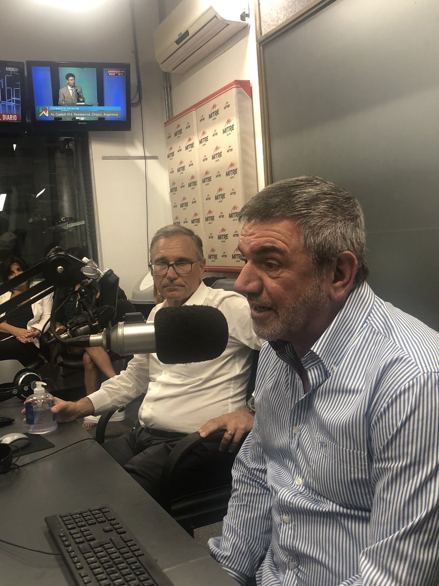Hoy <a href="/RoycoFerrari/">Royco Ferrari</a> y <a href="/JoseBeraldi/">José Beraldi</a> 
En <a href="/radiomitre/">Radio Mitre</a> 
Se someten a las 20 preguntas de campaña