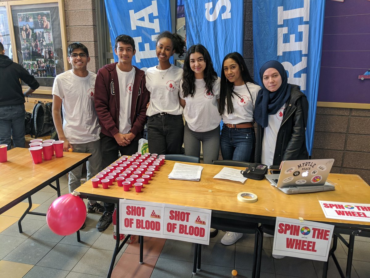 ldhmrlind's tweet photo. Part ✌️ of this initiative went down today! Gr 12 Leadership students hosted a blood drive to recruit first time donors. We'll be sending 2 bus loads of students to @LifelineOTT in a couple weeks. Stay tuned! https://t.co/r3pkLSoHaM