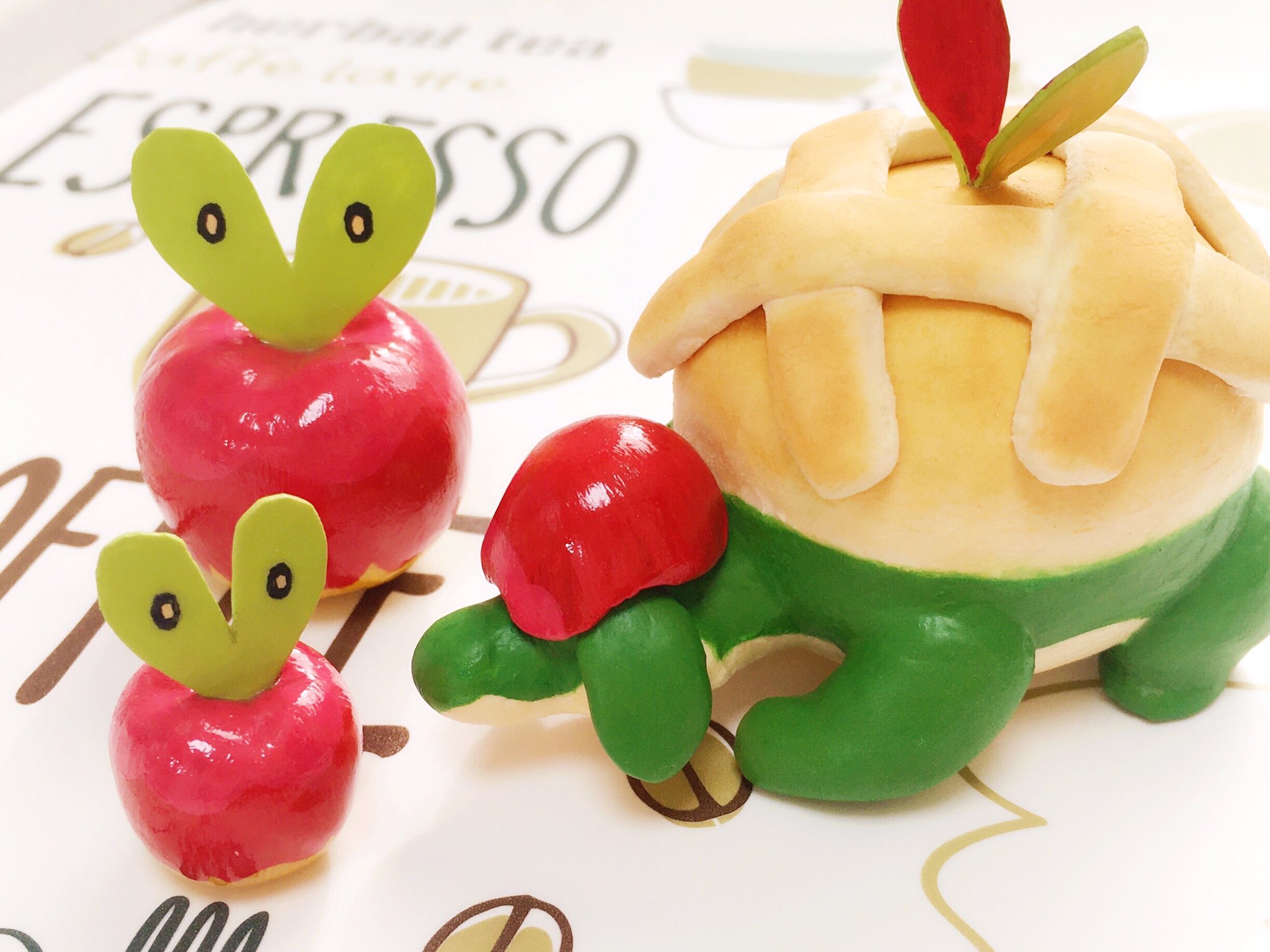 深守都 Twitterissa 新ポケモン カジッチュとタルップルを作りました 進化させた瞬間作るしかないと思い製作 ポケモン剣盾 ポケモン手芸部 T Co Wbzleedd0m Twitter