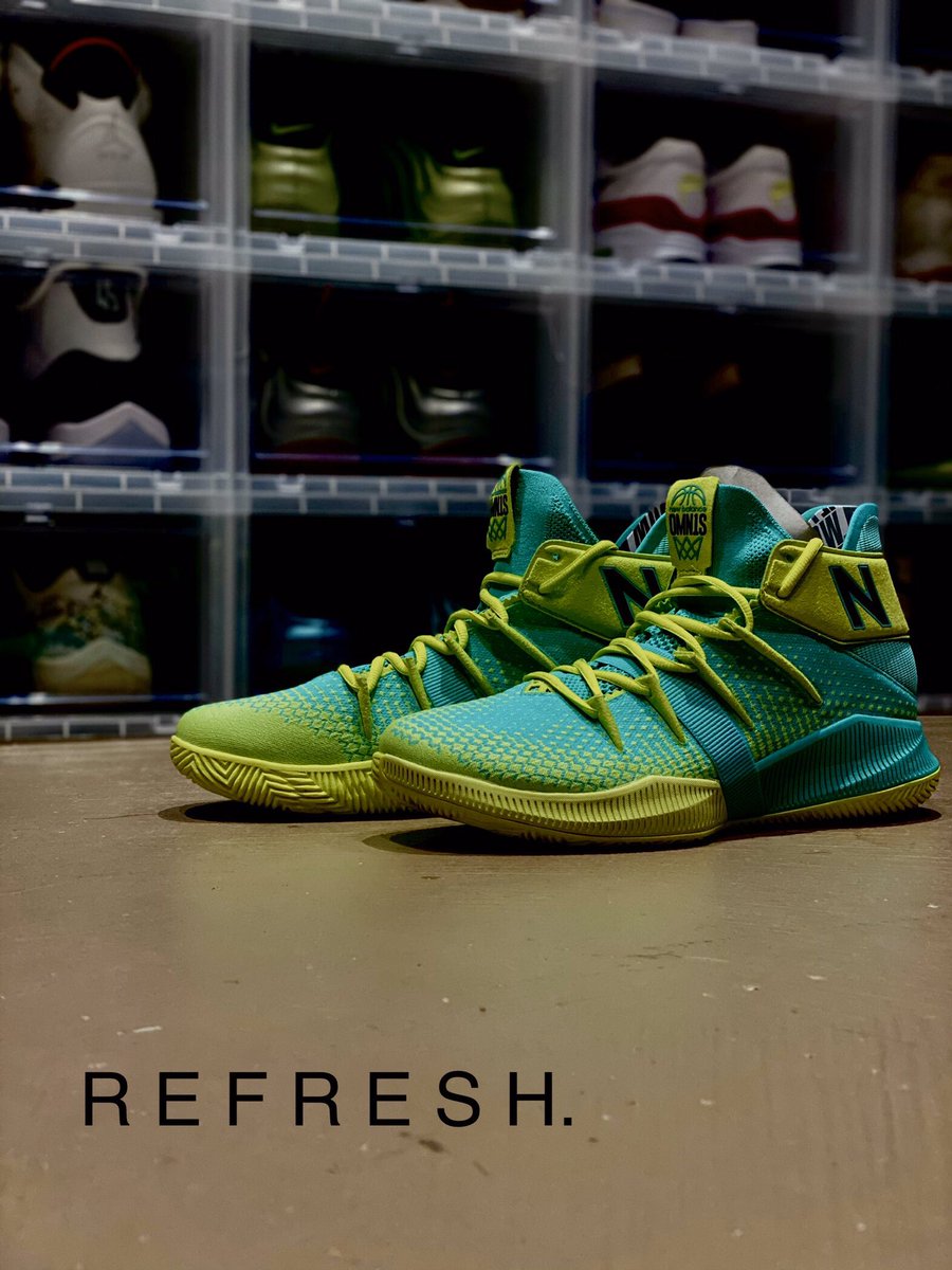 tSP4Z's tweet photo. @NewBalanceCan new campaign?? #refresh #oldmansgame https://t.co/5RKnYgpEzq