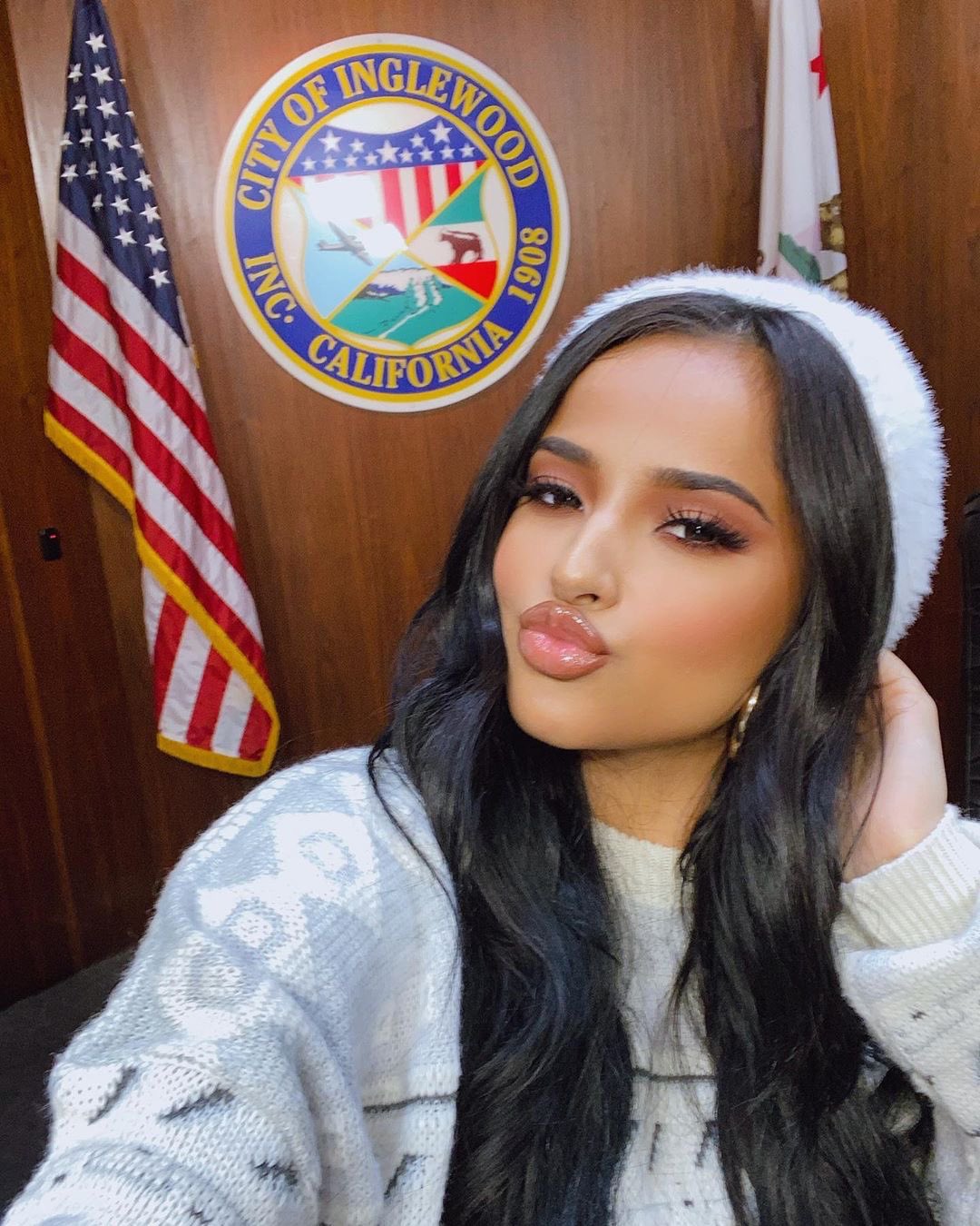 Becky G on X: My city ❤️ Happy to be a part of the Christmas Tree Lighting  🎄 t.coKTW6bxxVcJ  X