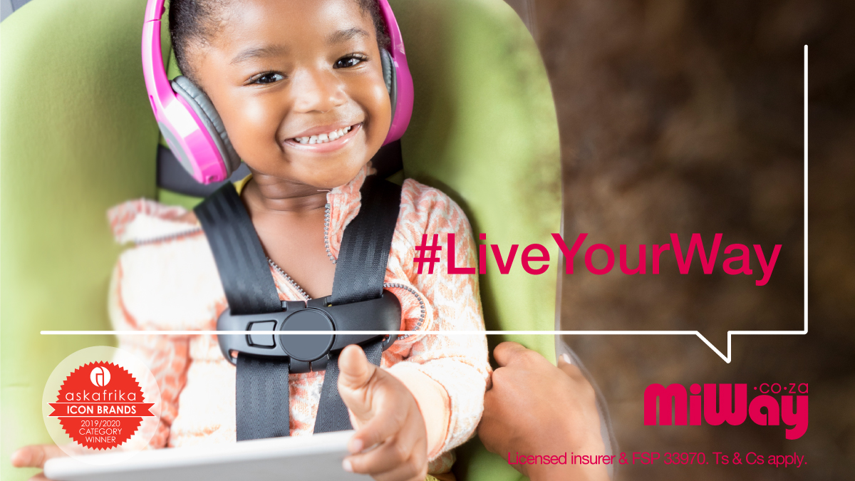miwayinsurance's tweet photo. #RoadtripReality: Happy kids = Happy parents! If that means giving in to some screen time, don’t despair! There are many apps that stimulate young minds. 🤓 Here are 6 other ways to win at long-distance drives: https://t.co/hAAEzZpnS0 https://t.co/n7vRbGvLiv