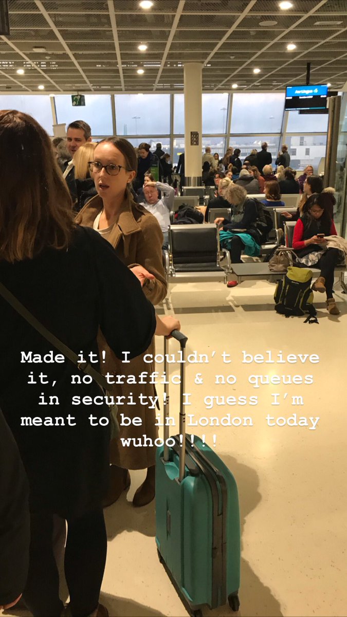 MaryGrantDesign's tweet photo. Omg!! I made it!! No speed limits broken, except the scary sight of me running through the airport 🤪 https://t.co/3JWeohM1Lw
