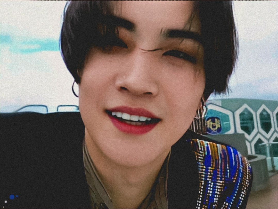 jellybeom7's tweet photo. He worked so hard. I really hope he feels better soon. Jaebeomie just know that ahgase are here for you💚💚💚💚 #WeLoveYouJaebeom https://t.co/83iu7ZHoVu