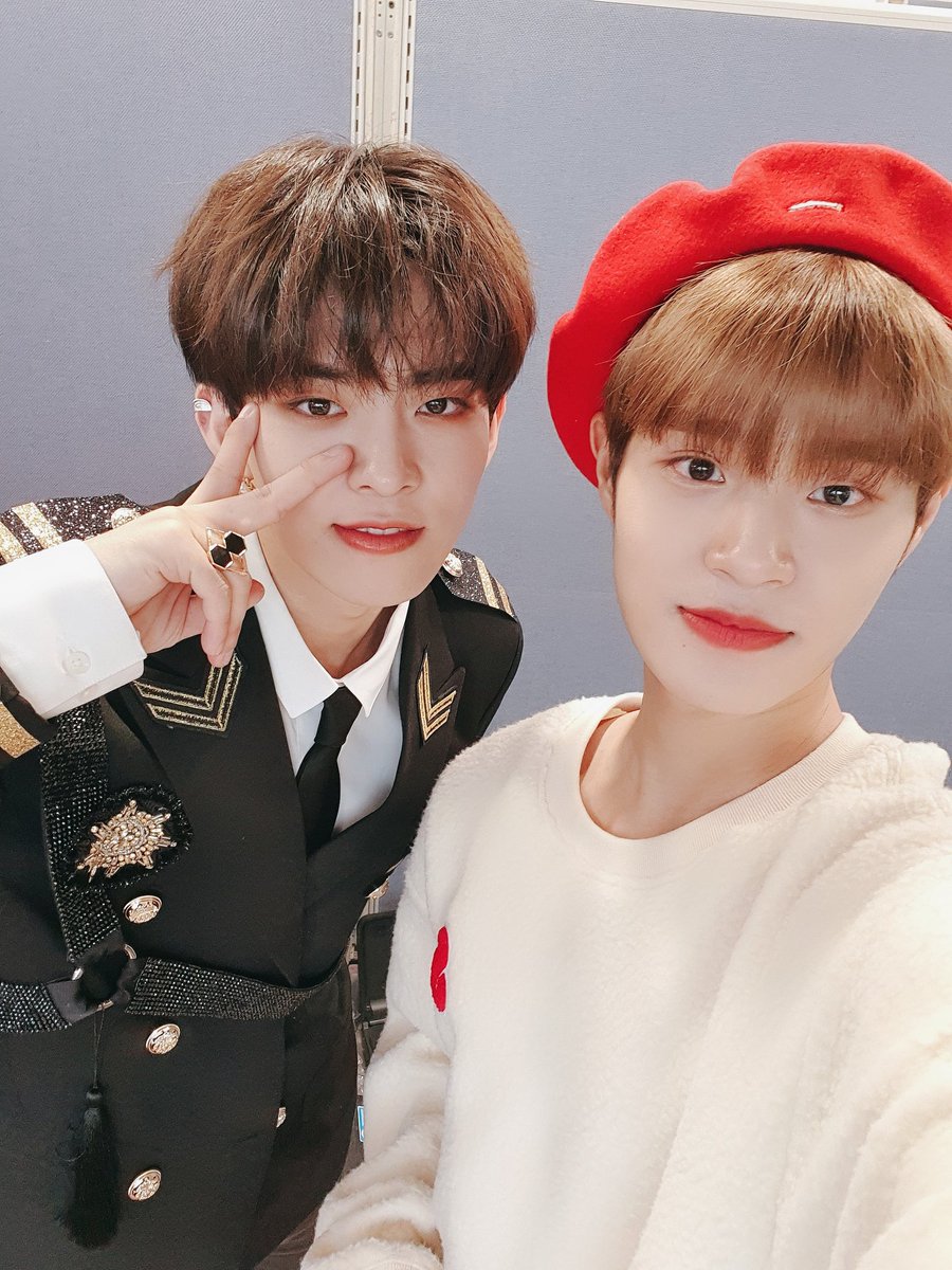 NewWorld_VICTON's tweet photo. [#수빈] 컴백날 찍은건데 이제 올리넹..😅 https://t.co/0PAJWt0ZXJ