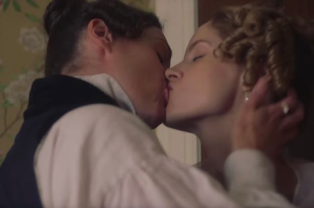 Jana7380's tweet photo. Proper kisser #SuranneJones 😏💋
#GentlemanJack 🎩
#ATouchOfCloth
#DeadClever https://t.co/oVg54WDNZH