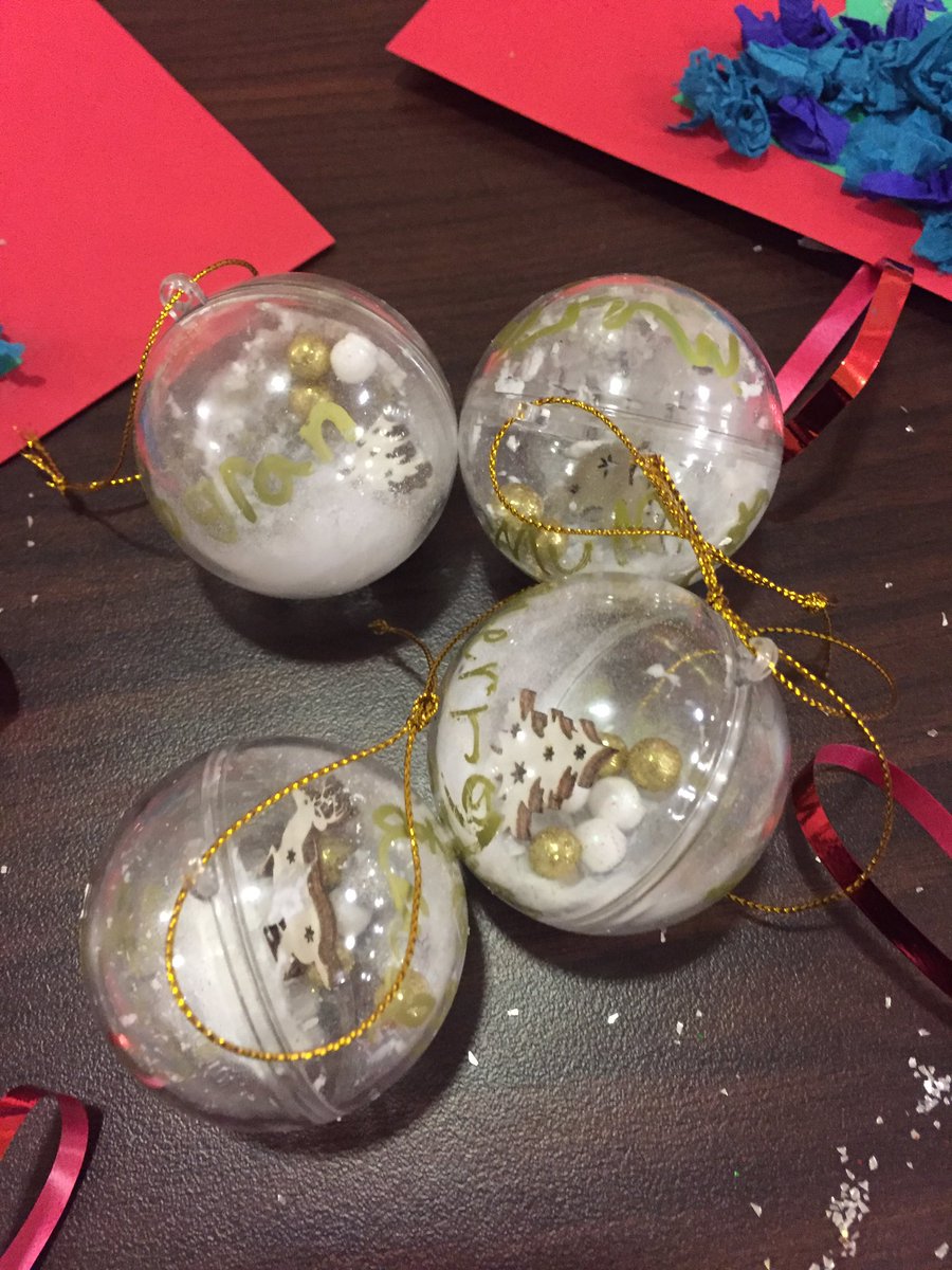 2ndIrvine's tweet photo. And that is our Christmas crafts all wrapped up 😁. Now finalising everything for our party next week before we take a break for the holidays 🎄👍🏼 https://t.co/1sO5gsvRPh