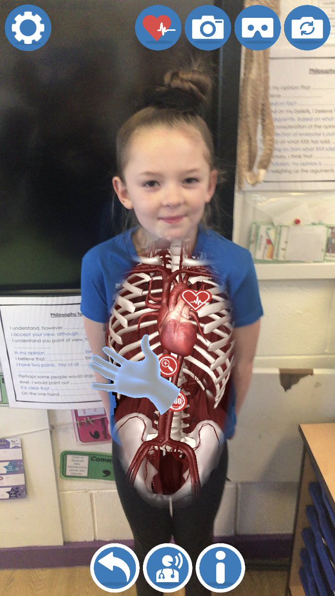 ArbourthorneCPS's tweet photo. Check out Y6AH playing around with the app Virtuali-Tee by Curiscope. It allows you to see inside the body - cool!! #makingsciencefun #usingICT https://t.co/RQVwmsPD9D