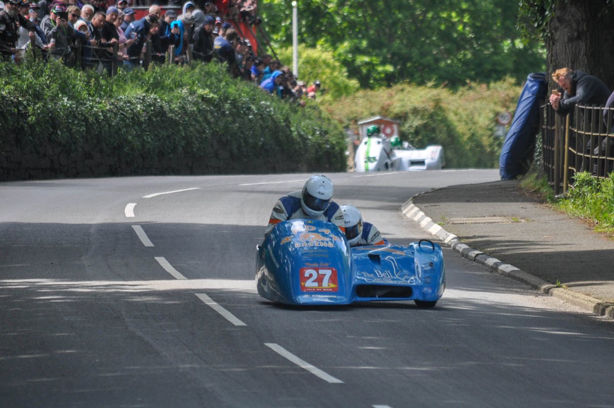 db64_david's tweet photo. #TT2019 @MotofestIOMTT @moto_republic @Gilo46 @ArcherHeulwen @pureroadracing @irishroadracing  @MotoSponsor @stevethomas444 @StevieRRN @LivingRoadRaces @Spekkoek2346 @CM1946OM @bikergroup @Jon_3_roads @oneninefoursix1 @sliceandserve https://t.co/zy2gqhVz5T