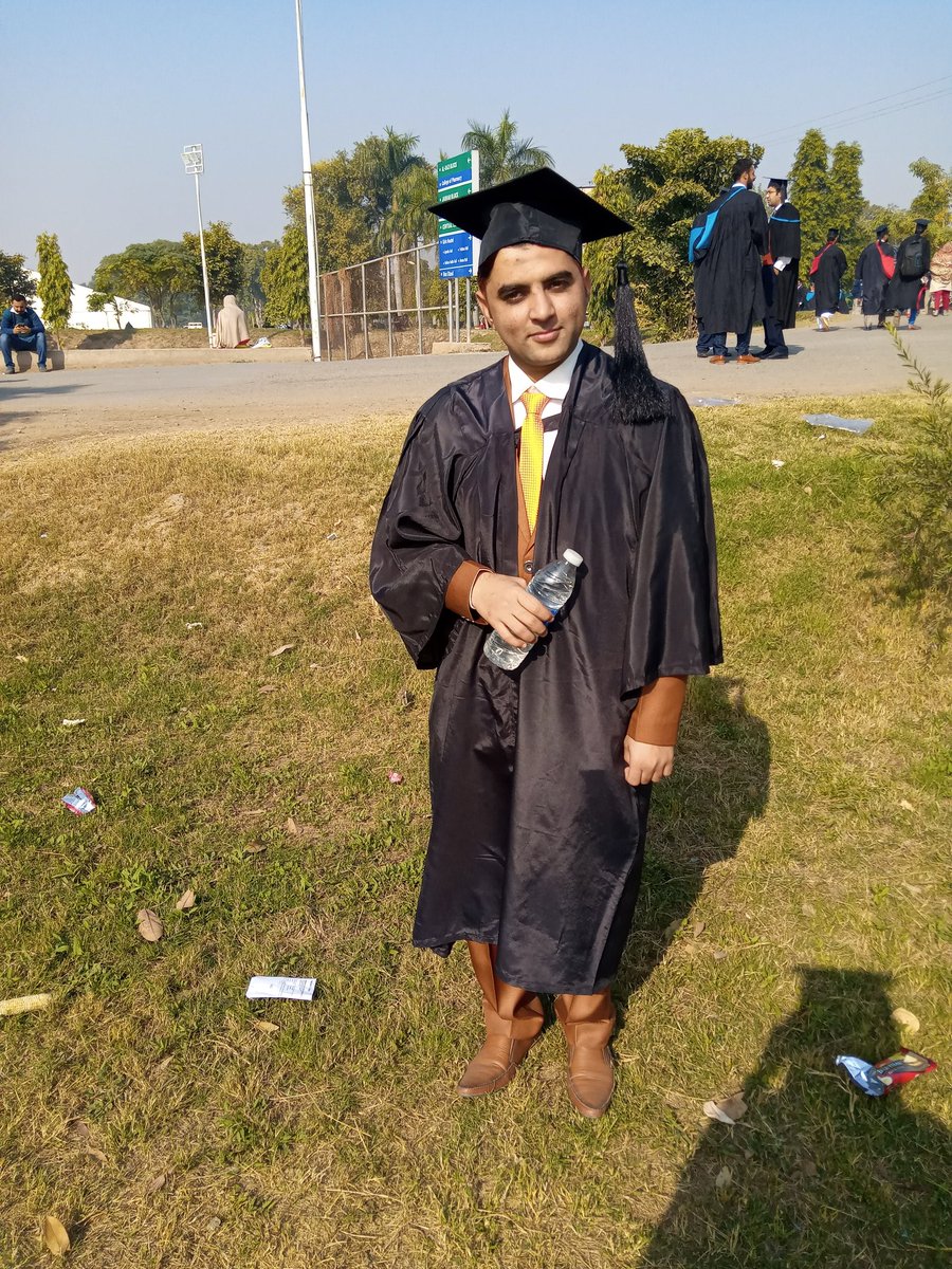 waseemejazkhan's tweet photo. #suconvocation19
Proud to be part of UOS.....
THANKS UOS♥️ https://t.co/eFcmSn0Usw