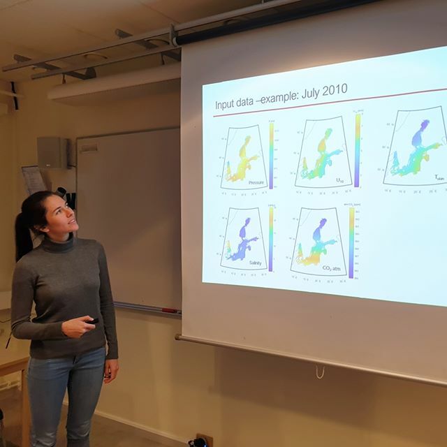 uu_meteorologi's tweet photo. Det sista seminariet den här veckan presenterades av Lucia, hon berättade om sin forskning om #FluxEngine.
The last seminar this week was by Lucia who presented her work on the FluxEngine.
#meteorologi #fluxes #balticsea #östersjön https://t.co/keAmRg0gqg https://t.co/m7ltlPRbu5