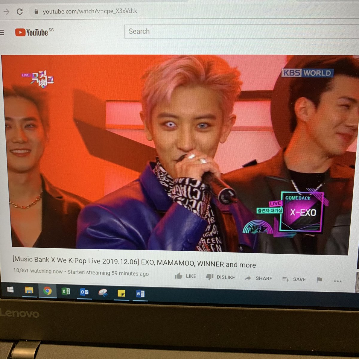 softcyeol's tweet photo. OMH YHIS IS SO COOL ?????? SO X EXO IS REALLY A THING https://t.co/Hxb12H2Nad