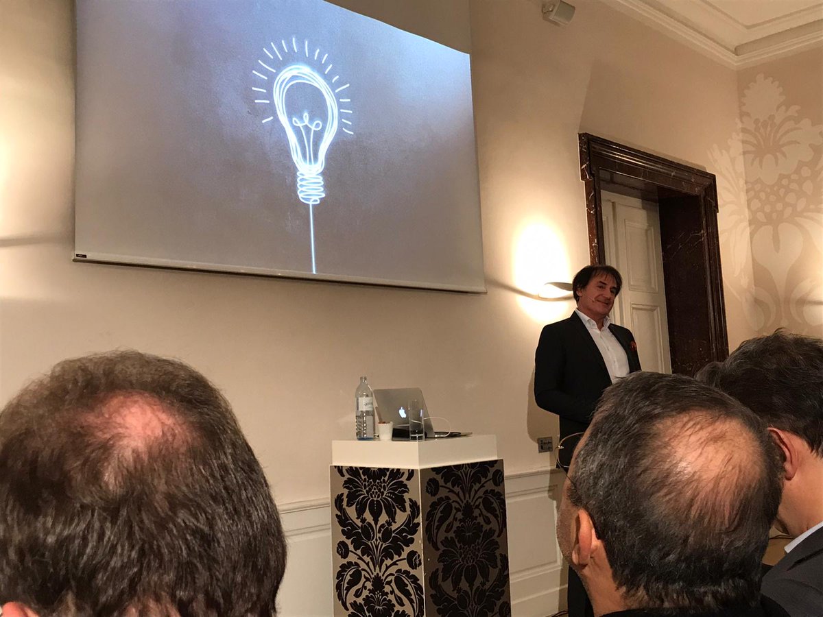 aleaperformance's tweet photo. 5. December in Vienna: Salon Z, Krampuskränzchen. Phantastic evening with Roman Szeliga, Founder of Clinic-clowns
#alea #aleaperformancegroup #salonz #cafelandtmann #beletage #Krampus https://t.co/NN9q9OkHX2