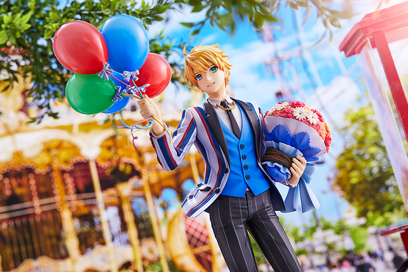 Take a look at these new photos we took of Saber/Arthur Pendragon  (Prototype): Heroic Spirit Formal Dress Ver.! Be sure to get your preorder  in soon! More info/preorder link at the GSC