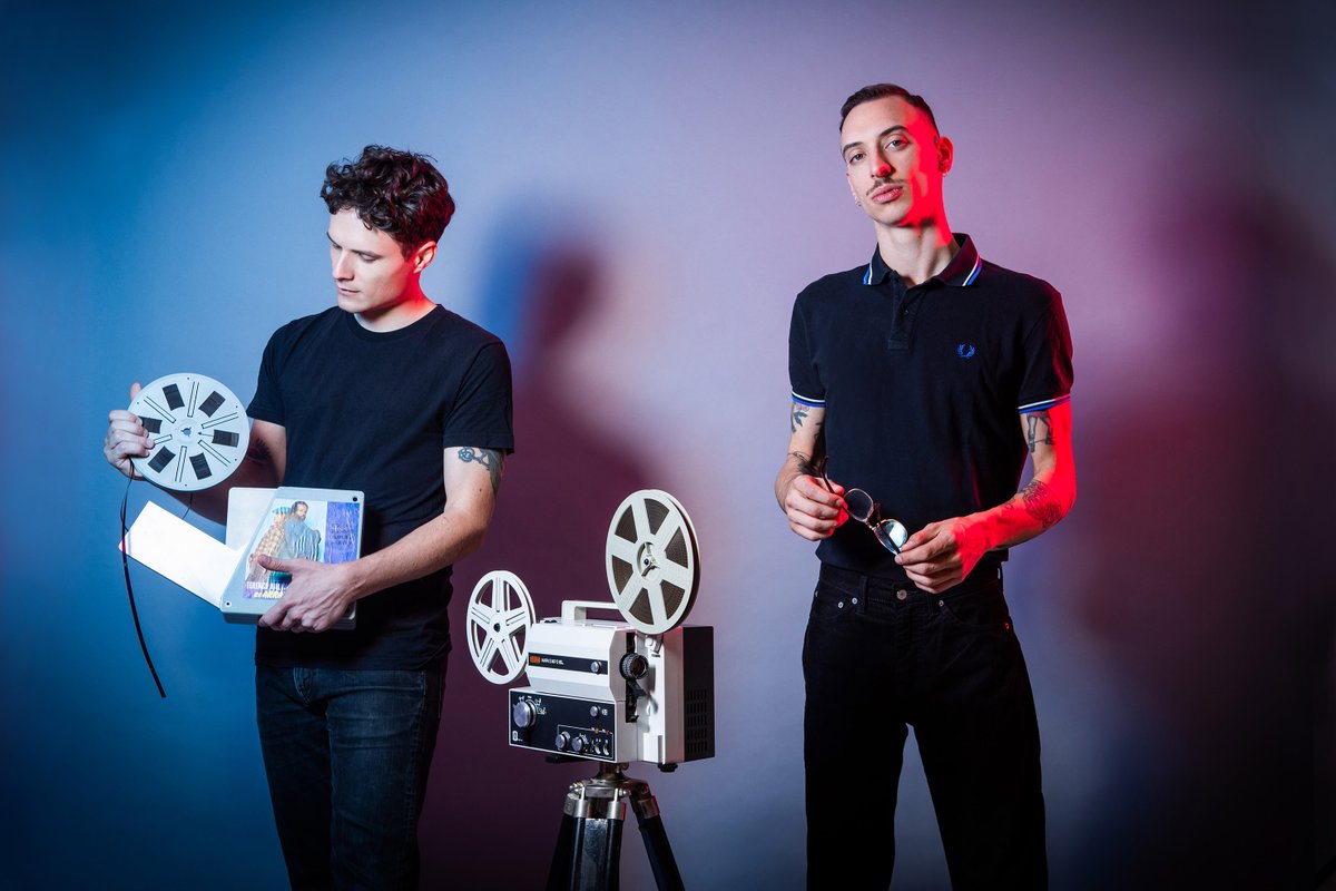 lindiependente's tweet photo. Cominciamo il mattino con l'ascolto di Nella Testa, il nuovo singolo della band ∆ | IL TRIANGOLO che anticipa l'album Faccio un cinema, in uscita a gennaio per GHOST RECORDS. 
https://t.co/lE7GFSH24z https://t.co/0hnKAVEZCj